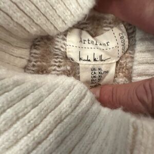 Nicole Miller Arteliar Sweater